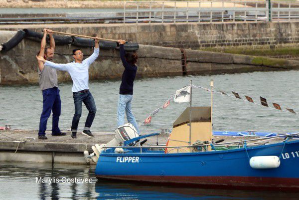 Performance dansée à la fête du port de Locmiquélic (2017)