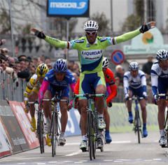 Quelques photos pour retracer la derni&egrave;re ann&eacute;es de carri&egrave;re de Mario sous les couleurs de la Liquigas-Bianchi