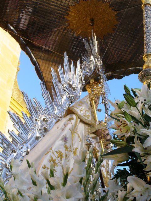 Estampas de la procesión de la patrona de Santaella, Ntra. Sra. Del Valle.
8 de Septiembre de 2010