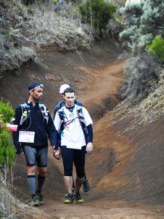 L'exploit d'Anatole.
93 km sur le "Trail de Bourbon".
Une émotion rare qui restera à jamais gravée dans les mémoires.