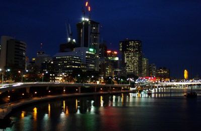 Brisbane by night