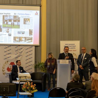 Présentation des Céramiques Blasco Ibàñez à l’assemblée générale des 40 ans du Crédit Mutuel de Menton