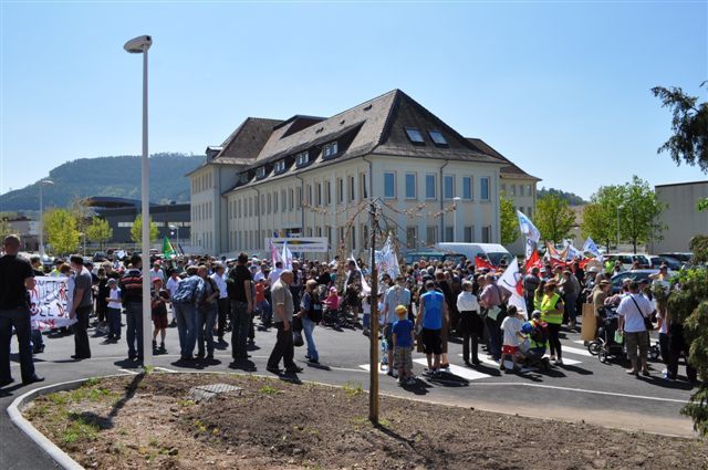 600 personnes dans les rues,
qu'on nous écoute, qu'on nous respecte