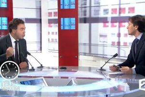 Interview de Luc Chatel diffusée sur France 2 le 24 février 2011 (émission "Les 4 vérités")