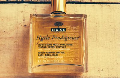 J'ai testé (et adopté) l'huile prodigieuse de NUXE