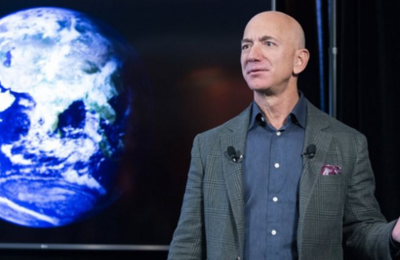 Jeff Bezos prédit que seul une poignée de personnes sera autorisée à rester sur Terre