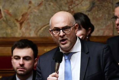 Le nouveau monsieur retraite a gagné l'équivalent de 60 SMIC en deux mois chez Auchan...pendant son mandat de député (MAJ)