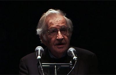 Interview de Noam Chomsky - La douleur nécessaire pour affronter les vérités désagréables (Vidéo)