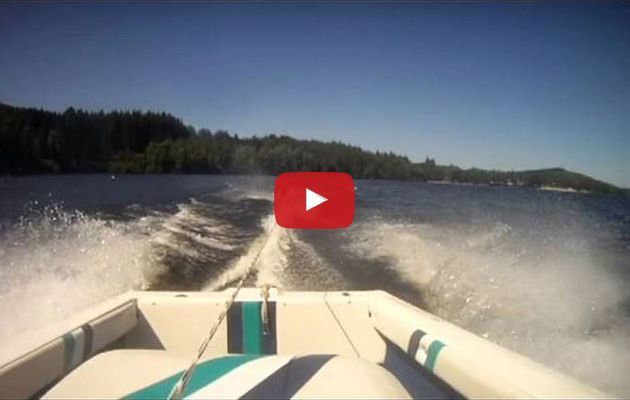 VIDEO - un accident de ski nautique pas banal...