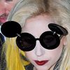 Le look contreversé de Lady Gaga