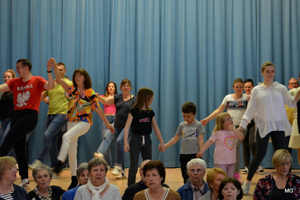 Répétition des Sokols dans la Salle des Fêtes d'Abscon le 13 mai 2023.