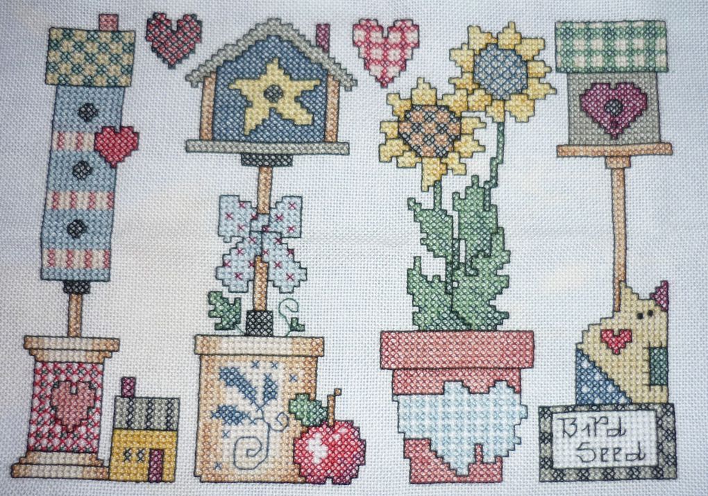 broderies, créations, kdo des copinettes ou papillon à l'occasion d'échanges ou sal