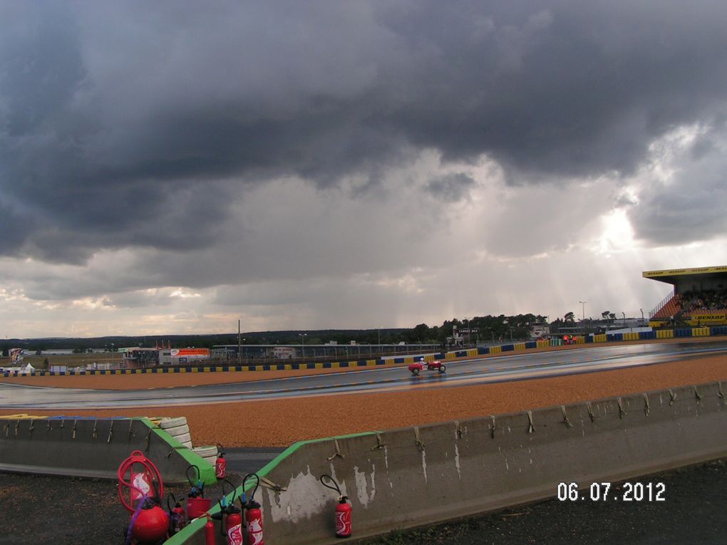 quelques photos, de notre weekend aux 24 heures du Mans classique 2012