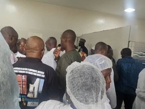 De Salies vers la Guinée : un container pour le 304ème convoi !