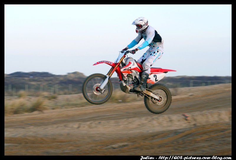 Photos des éssais de préparation à l'enduro du Touquet 2008 à Loon-Plage (59).