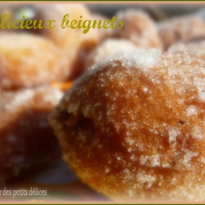 Petits beignets de fruits frais