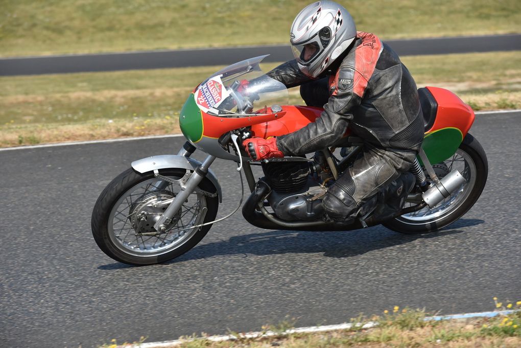 Séries : FFMC - Moto Station - Abarth - France bleu