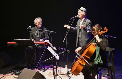 Heureusement - Un concert pur bonheur de Contentrio au Terrain Blanc à Penhars 