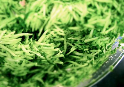 ENTREE FACILE ET DELICIEUSE A BASE DE COURGETTE