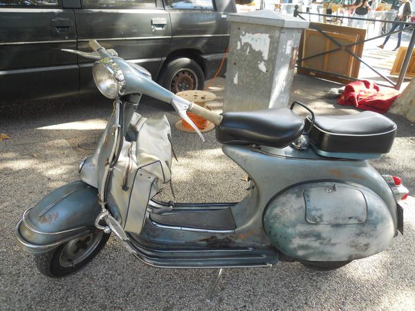 UNE SACRÉE POINTURE, LA VESPA FÊTE SES 70 ANS !!