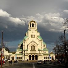 Ciel d'orage sur la cathédrale Alexandre Nevski