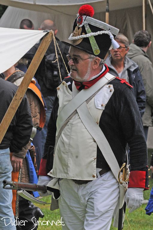 Grand rassemblement des reconstitueurs organisé par l'association "Histoire et Collection" le 23 juin 2013 à Chauconin-Neufmontiers