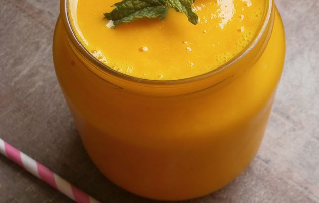 Gaspacho de carottes à l'orange ~ Recette végétalienne ~