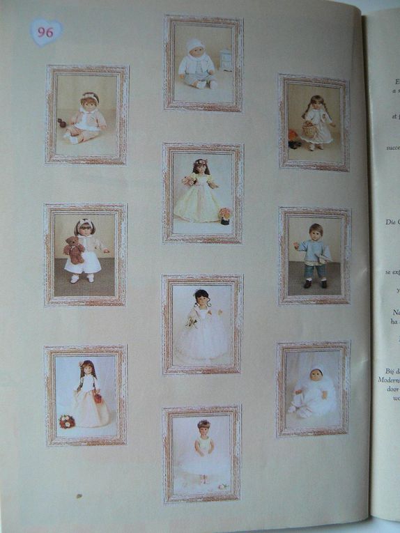 Le grand catalogue a un feuillet en plus,  cf début de l'album.
Le babi corolle est inclus.
Imprimé en février 1999.
