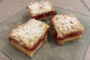 Carrés crumble aux fraises