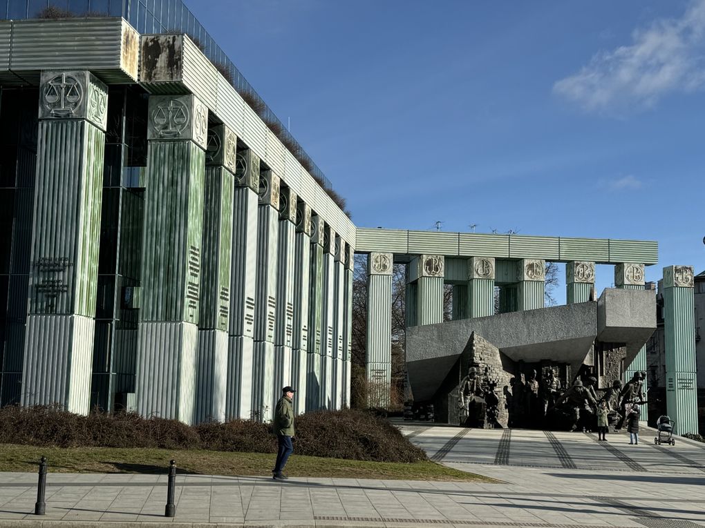 PL24 MC - City trip in Warsaw 