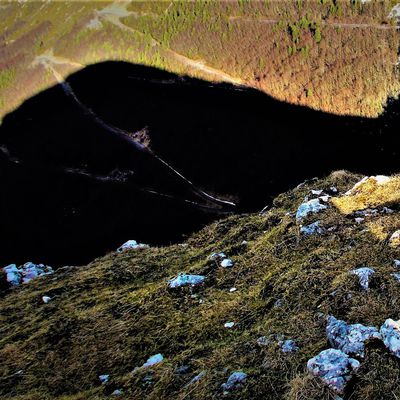 L'Ombre portée de la montagne ( photos et texte de Régis Roux); 31 décembre 2017.