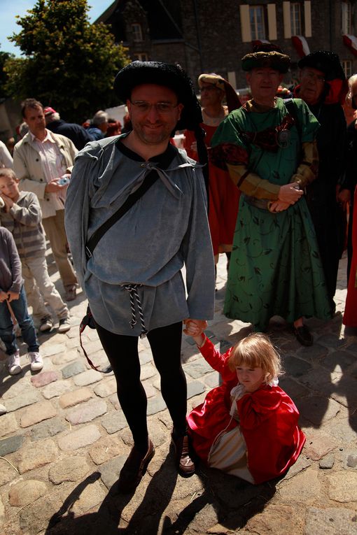 Fête Médiévale de Guerande 2011  fete medievale de guerande spectacle et défilé