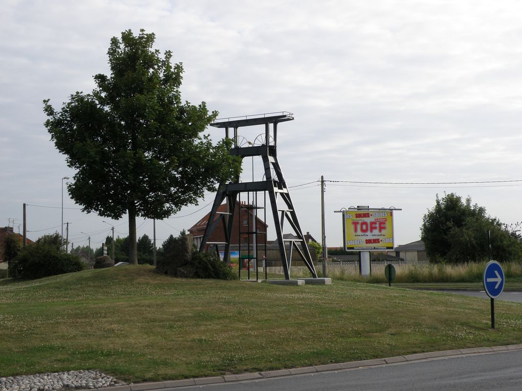 les corons , terrils chevalements ronds points