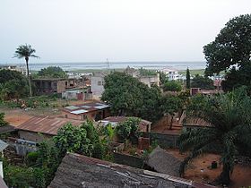 Porto-Novo est la capitale du Bénin, située dans le sud du pays, près de la côte Atlantique. Elle est la ville par excellence des ethnies Goun et Yoruba et de la minorité ethnique Tori. En langue Goun-gbe, Porto-Novo est appelé généralement Xogbonou et Adjatchey par les Yoruba.