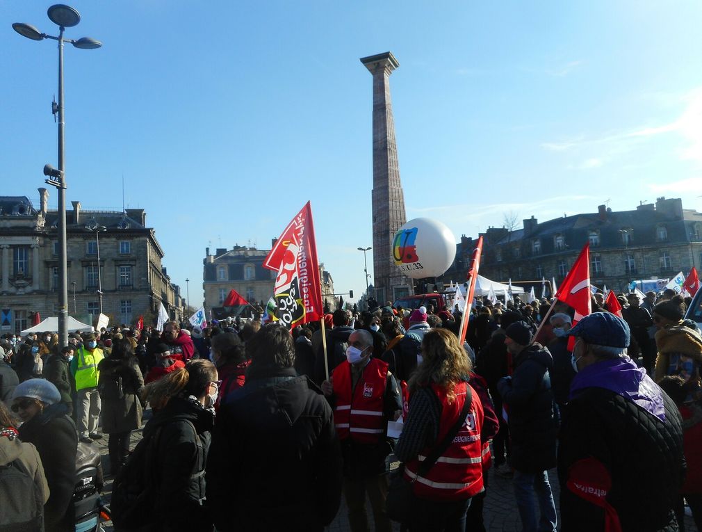 L'école dans la rue.