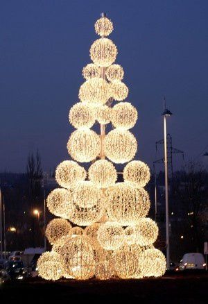 Illuminations et marchés de Noël : Besançon, Montbéliard, Paris, Sud de la France...