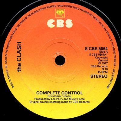 The Clash - Complete control b/w The city of the dead - 1977