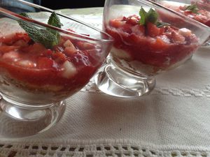 Dessert de fraises à la mascarpone