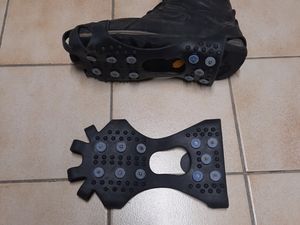 Equipement hivernal pour randonneurs