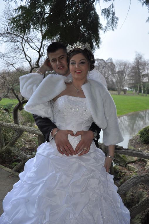 Un mariage magnifique, une mariée sublime, un marié des plus adorable dans une ambiance Albanaise avec des chants et des danses traditionnels.