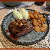 Filets de canard et carottes au miel