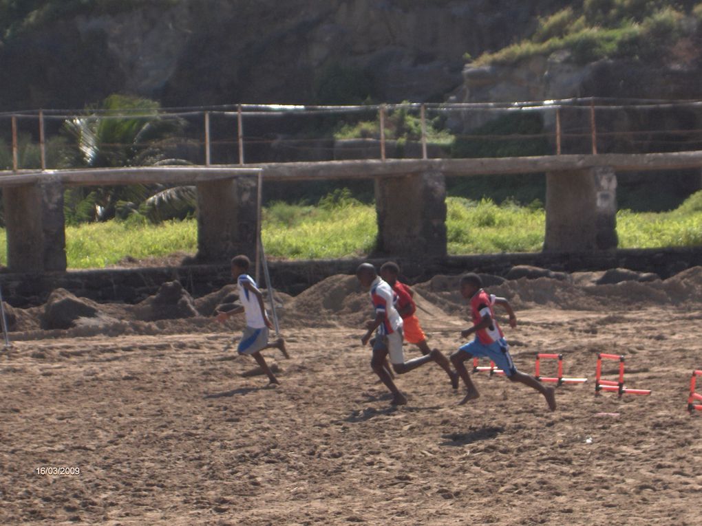 Initiation réalisée sur la plage de Tarrafal le samedi 20 novembre