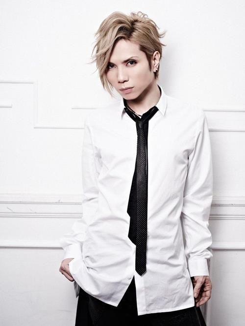 Album - New Look 2012 1