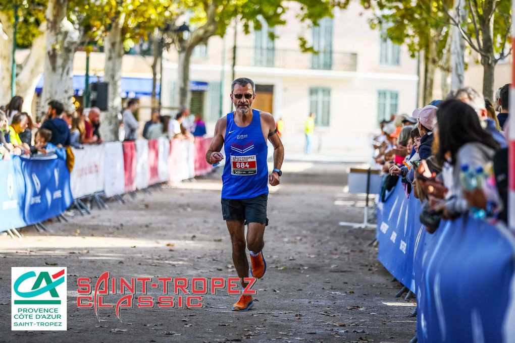 A l'approche de l'arrivée (défilement de photos) - Grégory (80), Pascale (853), Stéphane (884)