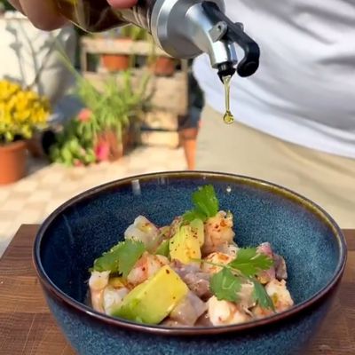 Ceviche de poissons marinés, sauce leche de tigre (à la Péruvienne) de cyril lignac dans tous en cuisine