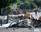   Un sixième mort dans les émeutes dans des échanges de tirs sur un barrage (AFP)