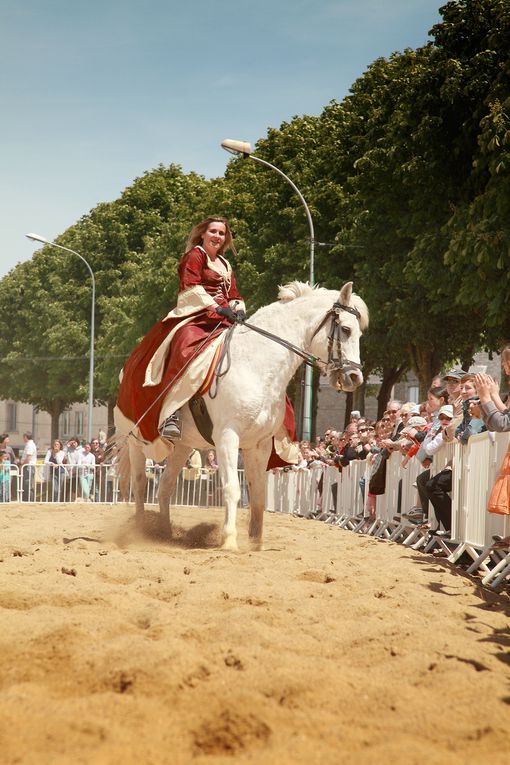 Fête Médiévale de Guerande 2011  fete medievale de guerande spectacle et défilé