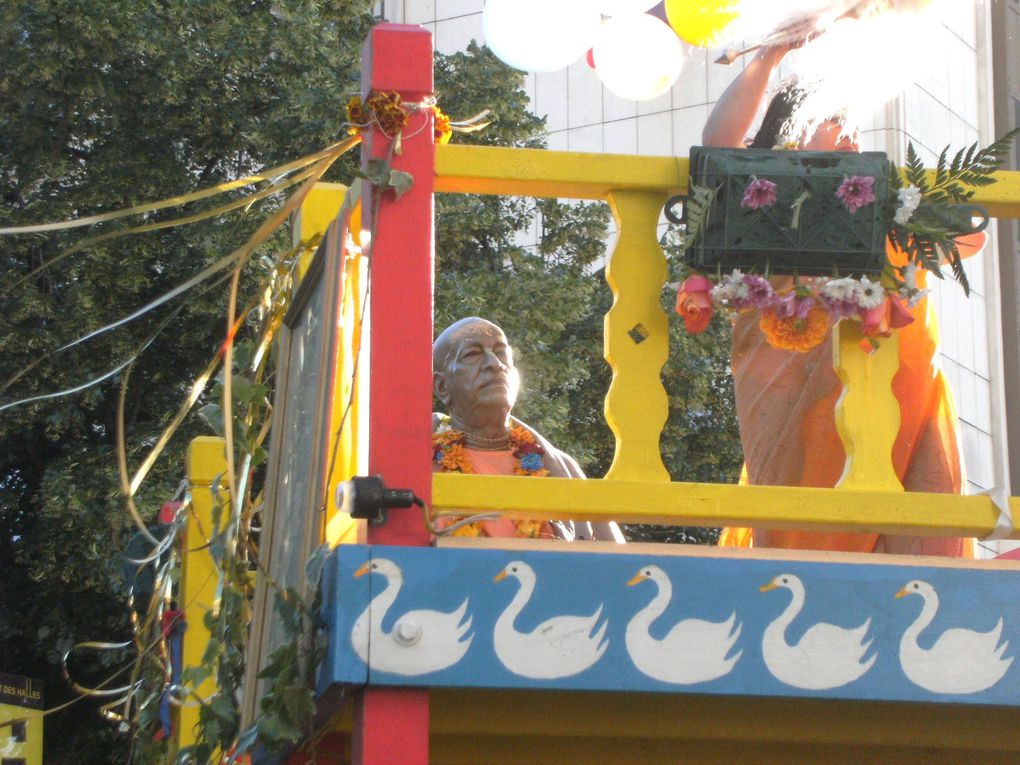 Photos festival Ratha-Yatra du 1er Juillet 2012 à Paris. (ISKCON) Défilé du Char de Jagannatha.The-visionnaire©2012tous droits réservés