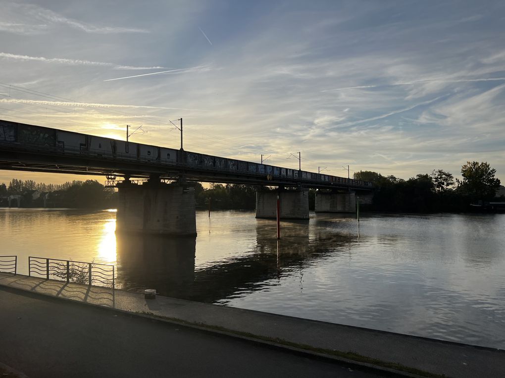 Randonnée de Conflans-Sainte-Honorine à Meulan-sur-Seine - 19 km.