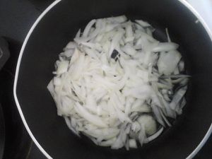 DINDE SAUCE AUX CHAMPIGONS